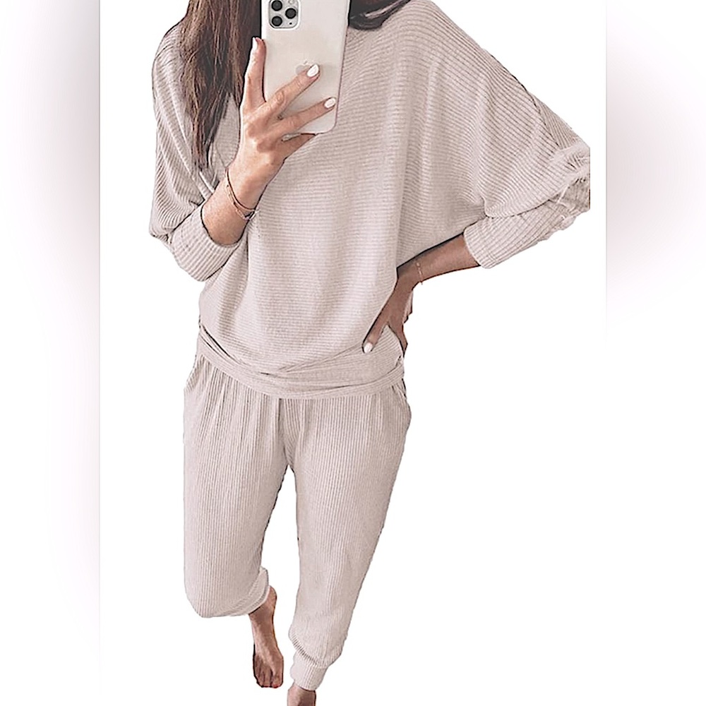 Pretty Garden Ribbed Loungewear Set S White Oversized Top Casual Comfy Joggers
